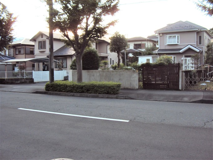 町田市常磐町　売地　南東・南西角地
