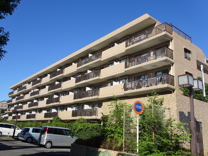 南町田パーク・ホームズ　１階